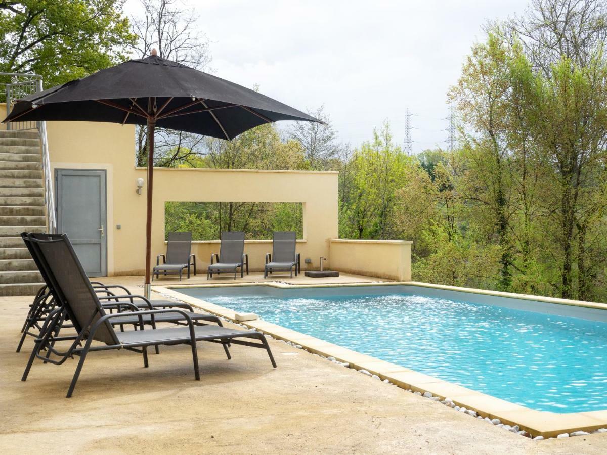 Chateau Les Merles Et Ses Villas Mouleydier Esterno foto
