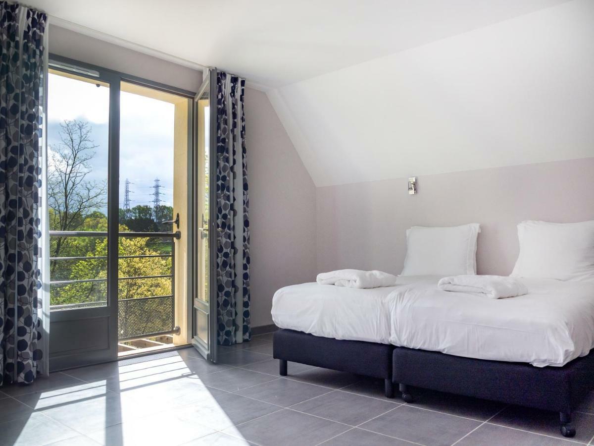 Chateau Les Merles Et Ses Villas Mouleydier Esterno foto